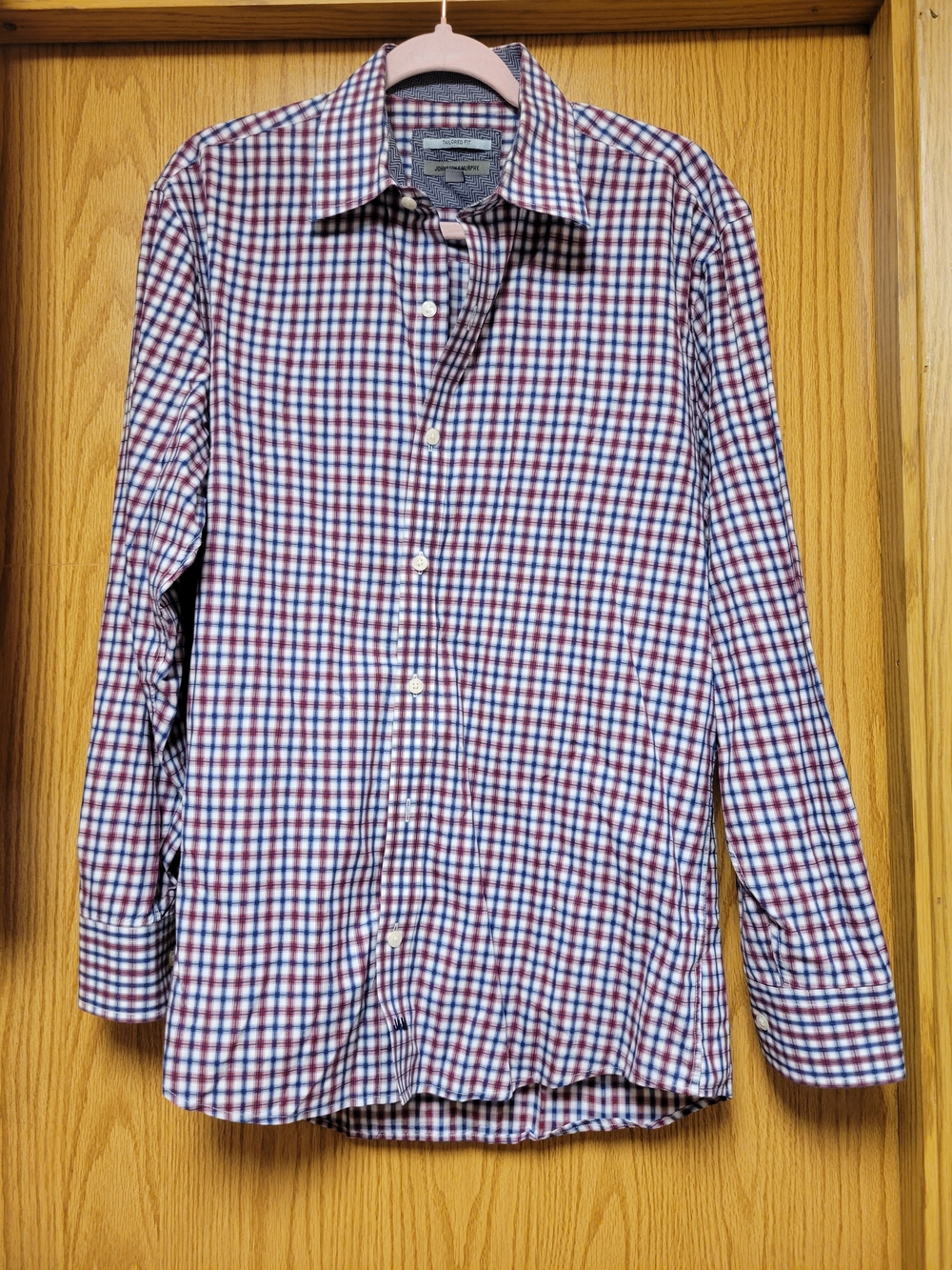 Tailored Fit Johnston & Murphy Size M, Men's Red White & Blue Button-Down Shirt